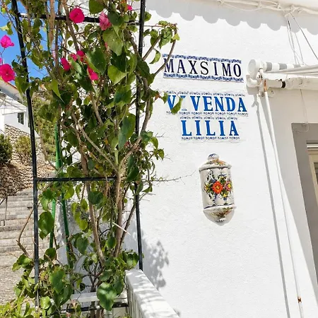 Casa Tradicional- 3 Quartos-150m No Coracao Da Velha * Albufeira